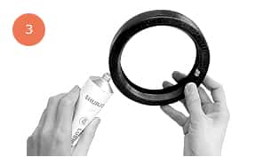 KAN-therm - Groove system - Assembly step 3 - Lubrication of gaskets